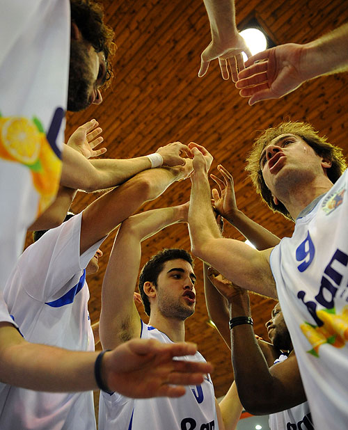 Κολοσσός στα δύσκολα