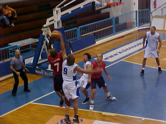 Πρώτη Φιλική Νίκη