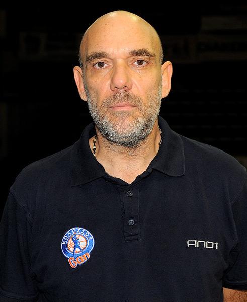 ''Διαζύγιο'' με Γκέκο