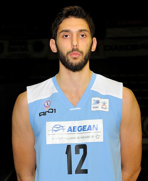 ''Να βοηθήσω τον Κολοσσό''