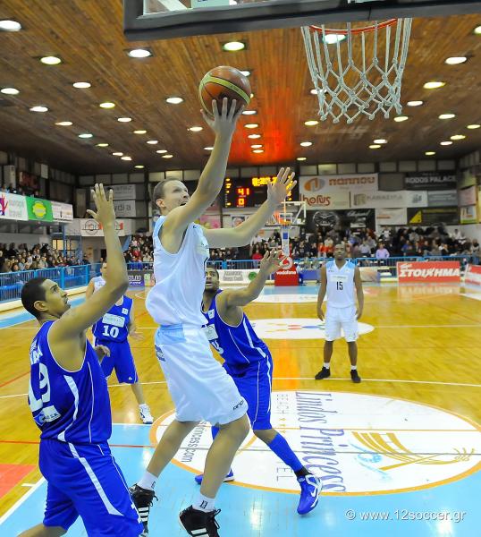 Όλοι στο ''Βενετόκλειο''