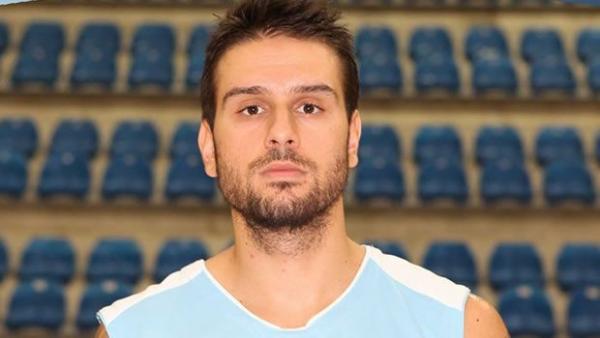 ''Να βοηθήσω τον Κολοσσό''